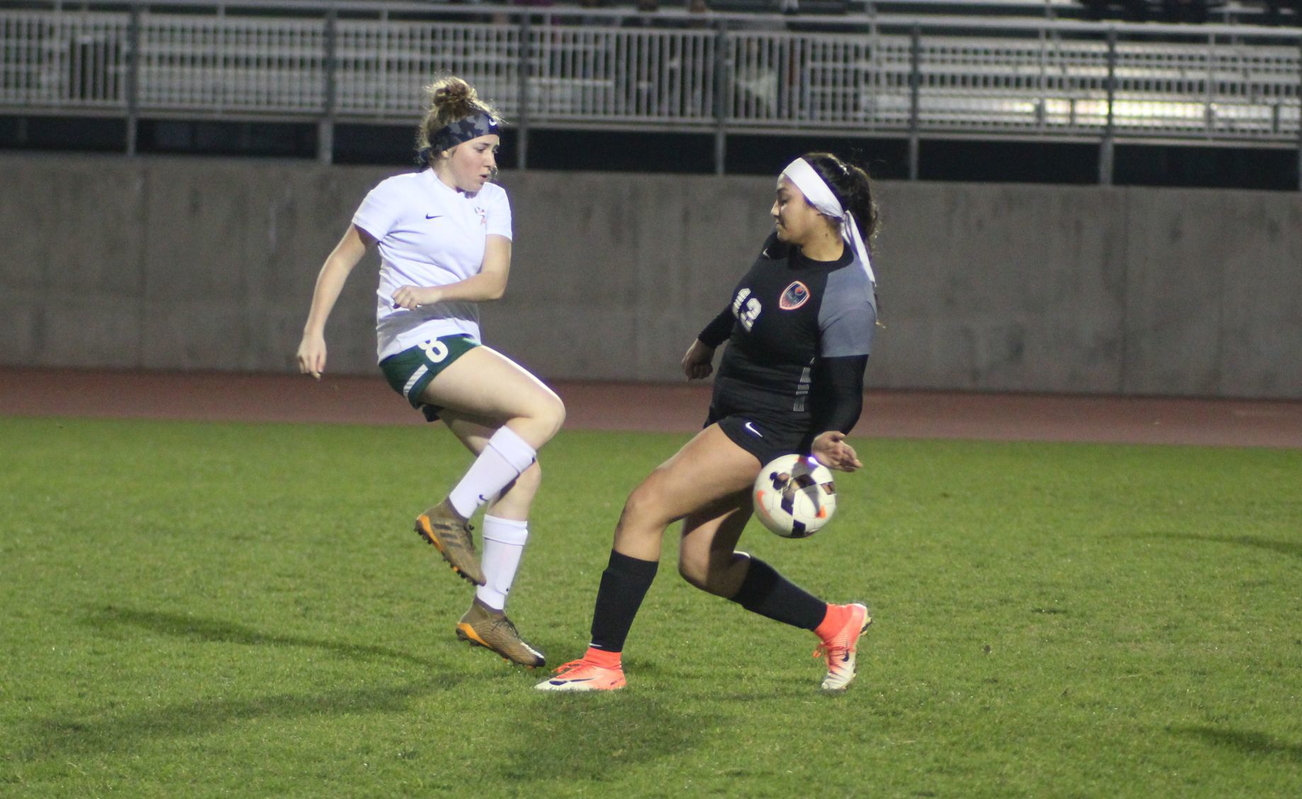 Kingsburg shuts out Selma